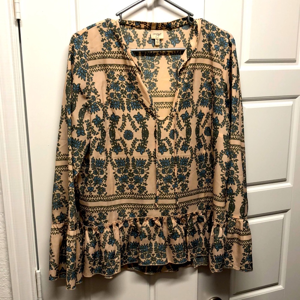Professional/ business casual blouse